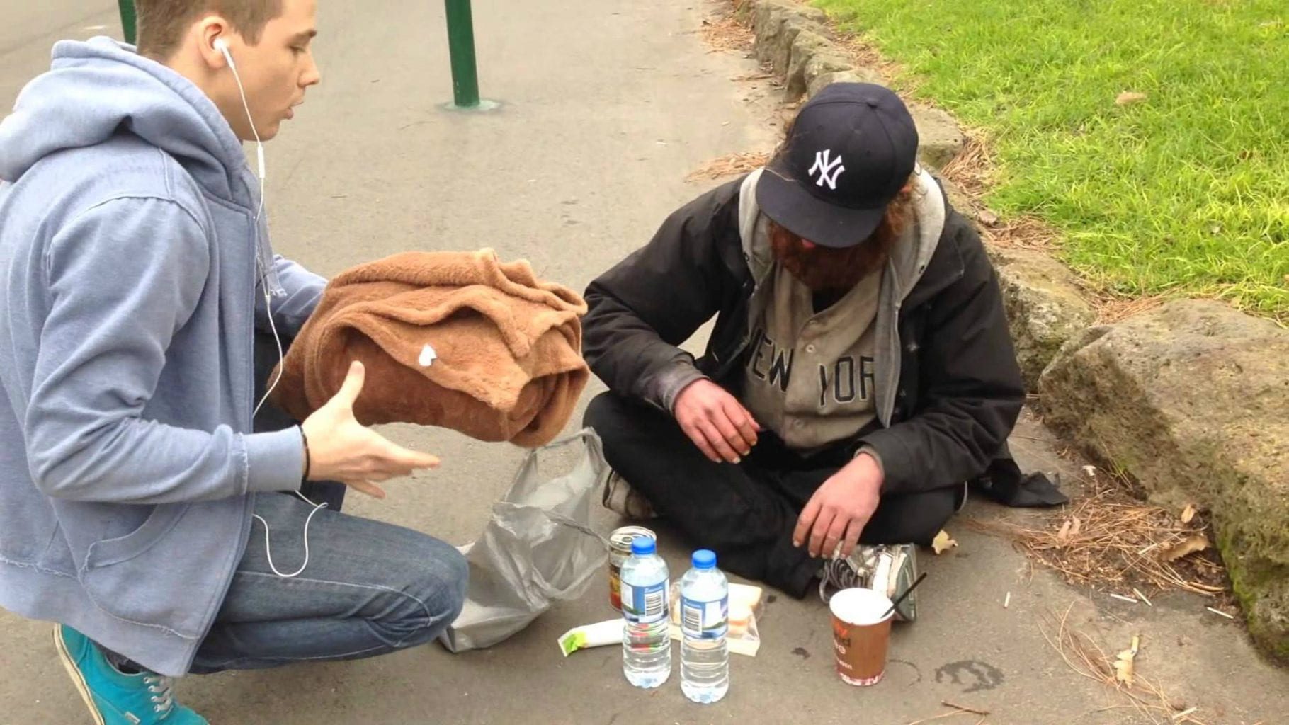 helping the poor on the street