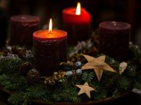 Advent wreath, Christmas, candles, fire 600x600