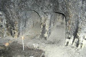 tomb of jesus small jesus's jesus holyland holy land