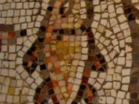 loaves-breads-fishes-tabga-mosaic1231752-639x472 (1)