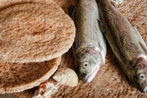 five 5 barley loaves and two 2 fish multiplication miracle John 6 elisha moses manna eucharist mystery symbol symbolic masonry