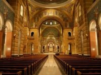 inside of cathedral in saint louis masonry