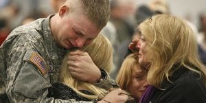 soldier says goodby to family-min facebook