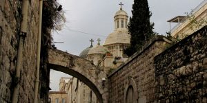 holy land pilgrimage cloudy cross church crosses holy sepulchre tomb christ