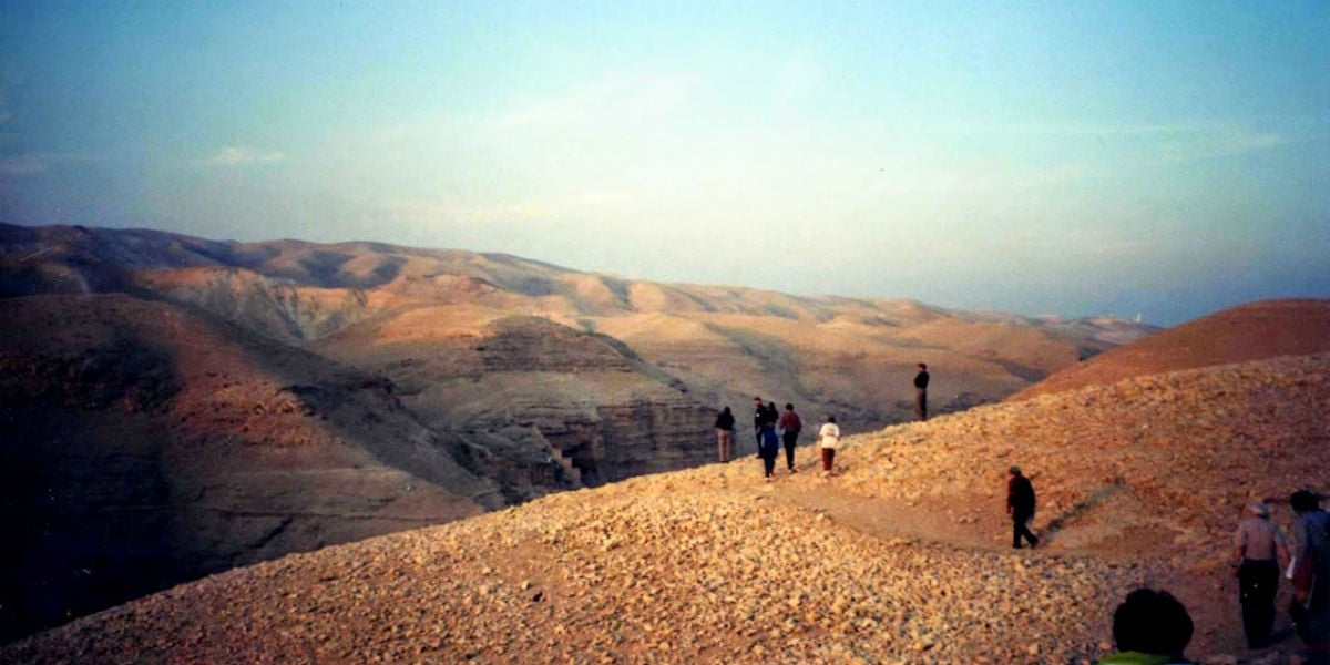 holy land mountain heritage pilgrimage pilgrim people wayfarers desert abraham