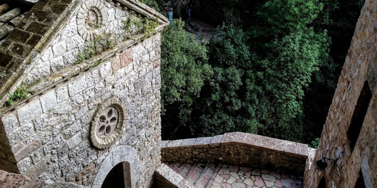 carceri hermitage st. francis assisi mount mt. subasio eremo