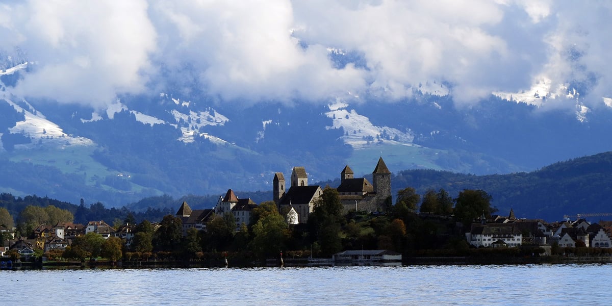 Rapperswil, Lake Zurich, Rappeswil Switzerland, St. Kunigunde, Chapel of St. Ursula, Rose City, Einsiedeln Abbey, Rhine pilgrimage, Catholic pilgrimage, rapperswil rose garden