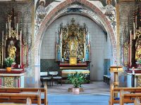 Saint Ursula Chapel and Rapperswil Roland zh CC 3.0